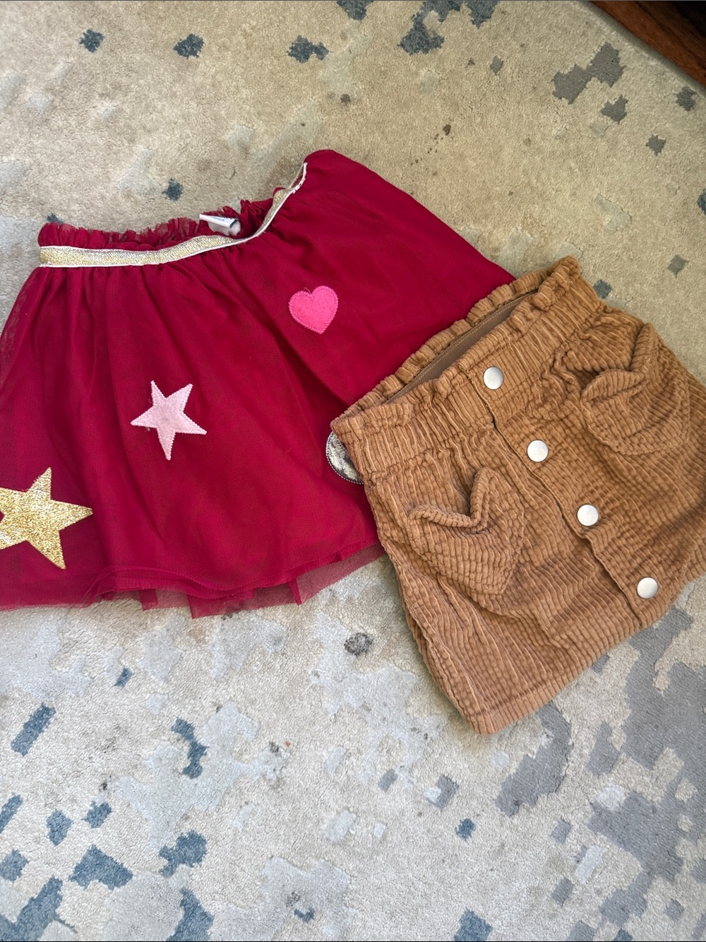 Toddler old navy Skirt combo.